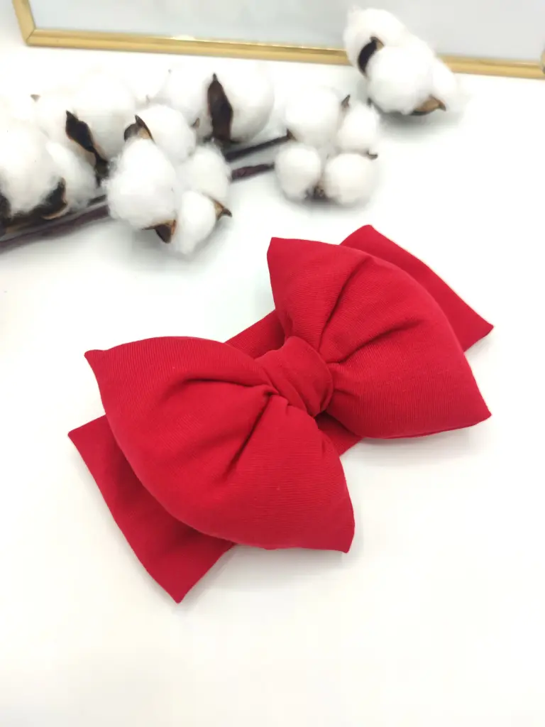 Trakica za kosu "Crvena pahulja" (novorođenče)